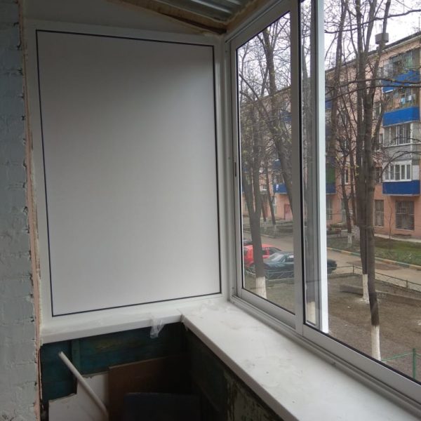 Остекление балкона в Обнинске
